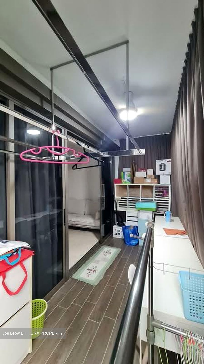 6 Derbyshire (D11), Condominium #566891991
